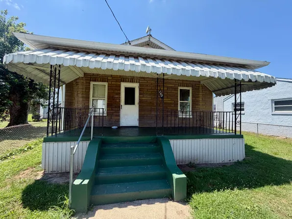 2607 6th Ave, Charleston, WV 25387