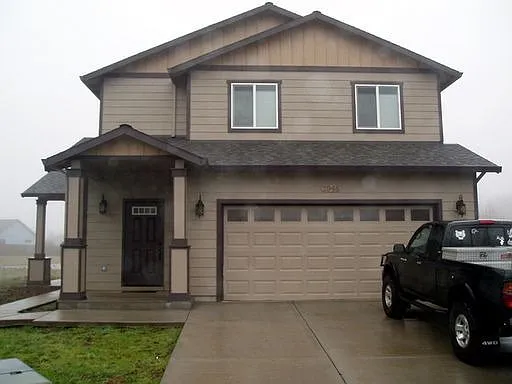 2946 James Ct photo 1