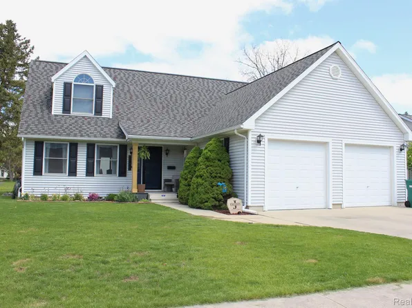 1634 Lynn St, Owosso, MI 48867