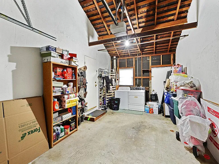 1162 Sunnyvale Saratoga Rd — Photo 10