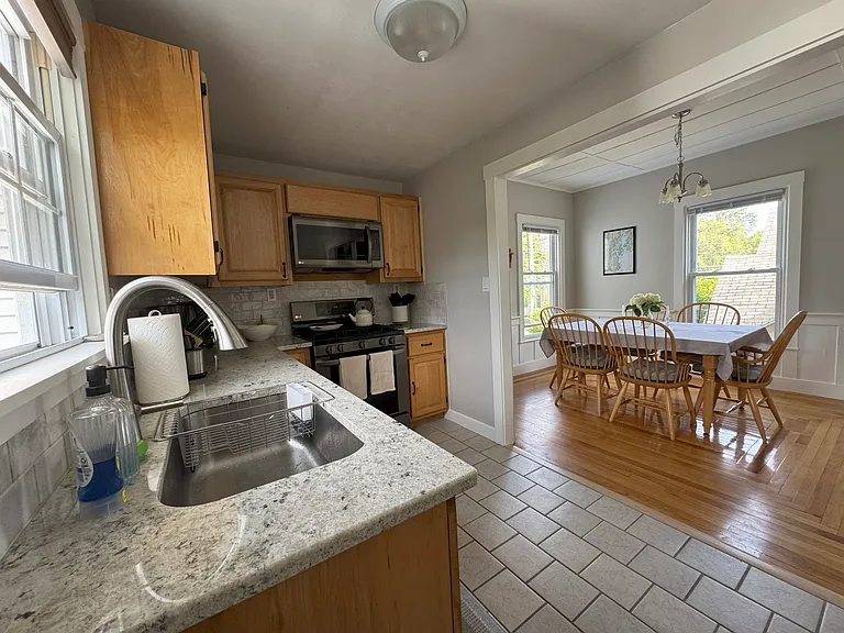 29 Ocean Ave #2 — Photo 2