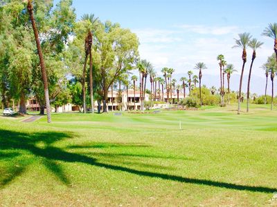 135 Racquet Club Dr, Rancho Mirage, CA, 92270