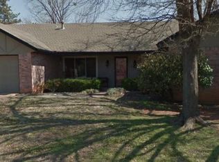 200 S Trail Ridge Rd, Edmond, OK 73012