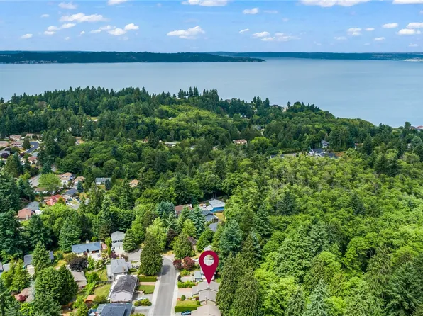 31618 45th Place SW, Federal Way, WA 98023