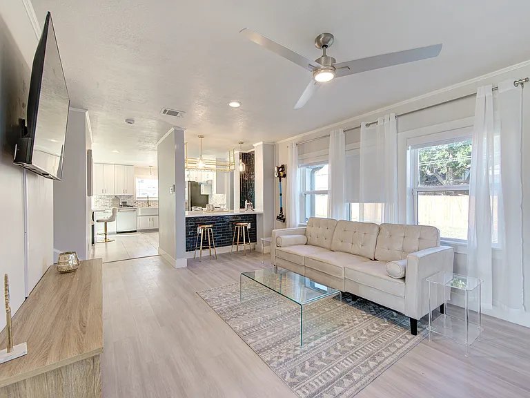 3317 Arbor St — Photo 36
