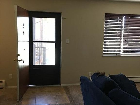 2nd image of 580 Bookcliff Ave #5