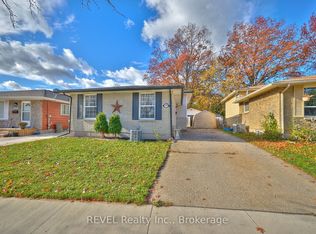 2989 Loyalist Ave, Niagara Falls, ON L2J 3K8