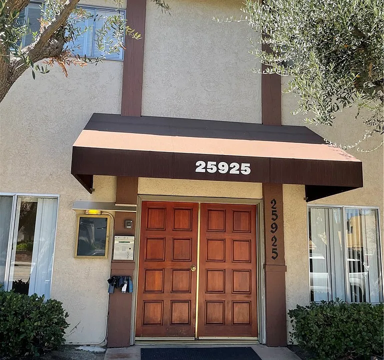 25925 Narbonne Ave #35