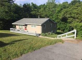 7631 Centerport Rd, Auburn, NY 13021