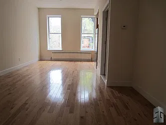 Rented by Skyline Group Real Estate