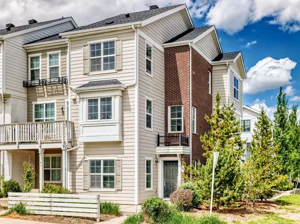 6 S Nolan Hill Gate NW, Calgary, AB T3R 0T9