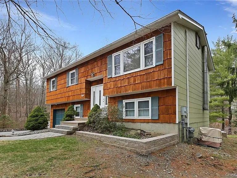 8 Fillmore Ct — Photo 2