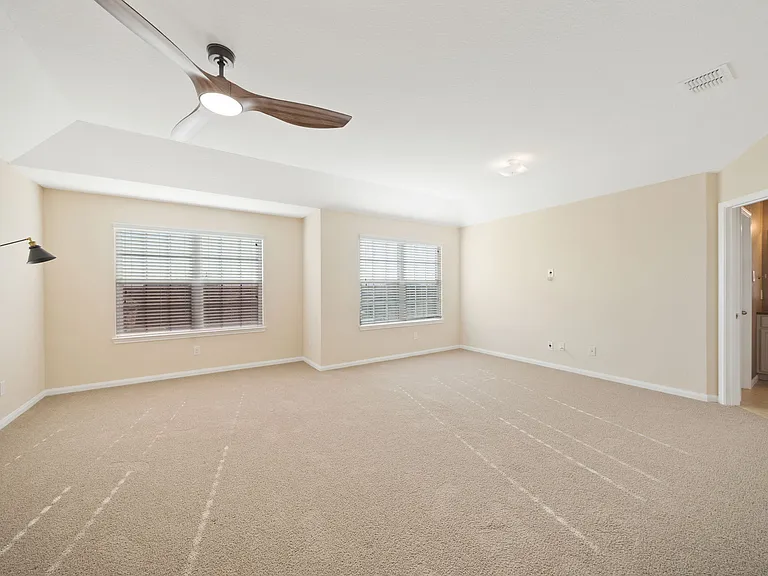 12241 Cashton — Photo 3