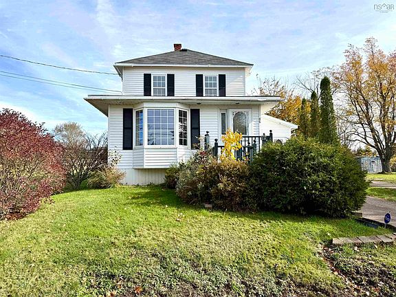 2nd image of 84/86 Elm St