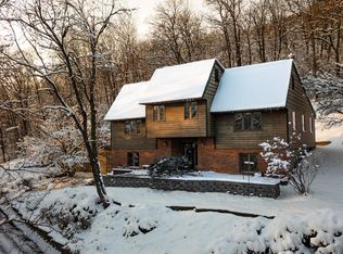 W5374 Boma Rd, La crosse, WI 54601