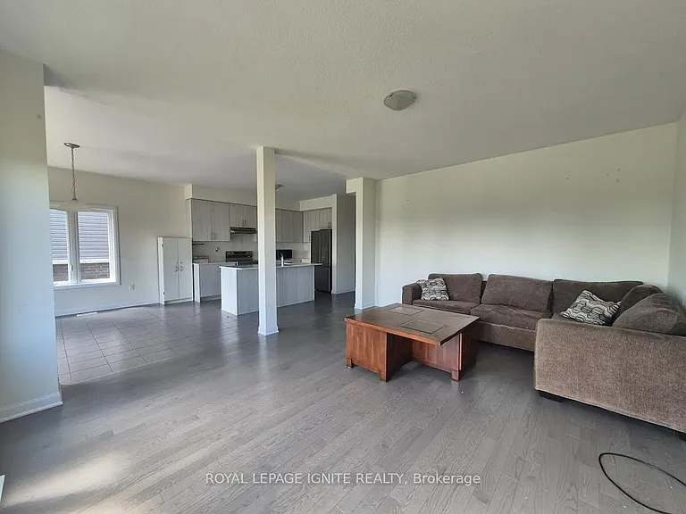 137 Gildersleeve Blvd — Photo 8