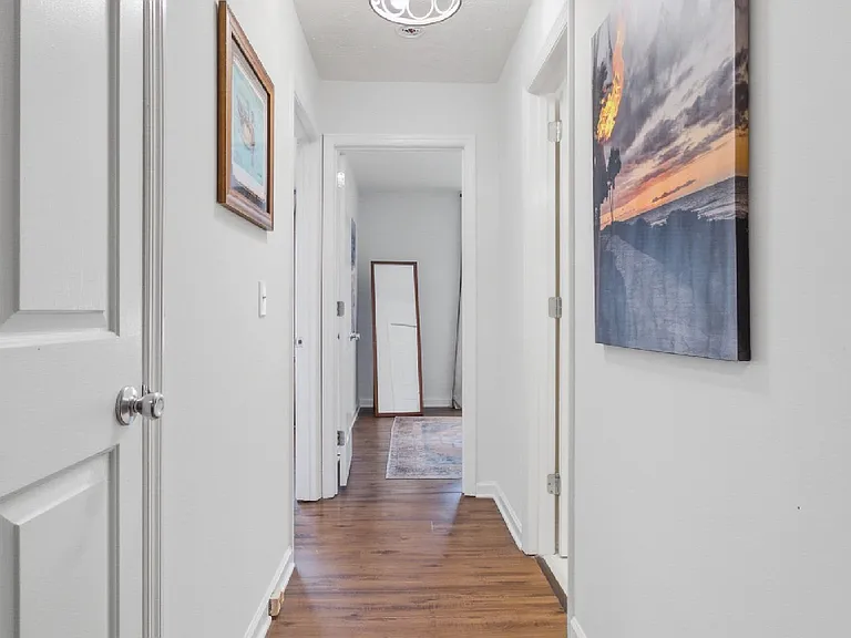 1808 State St #311 — Photo 6