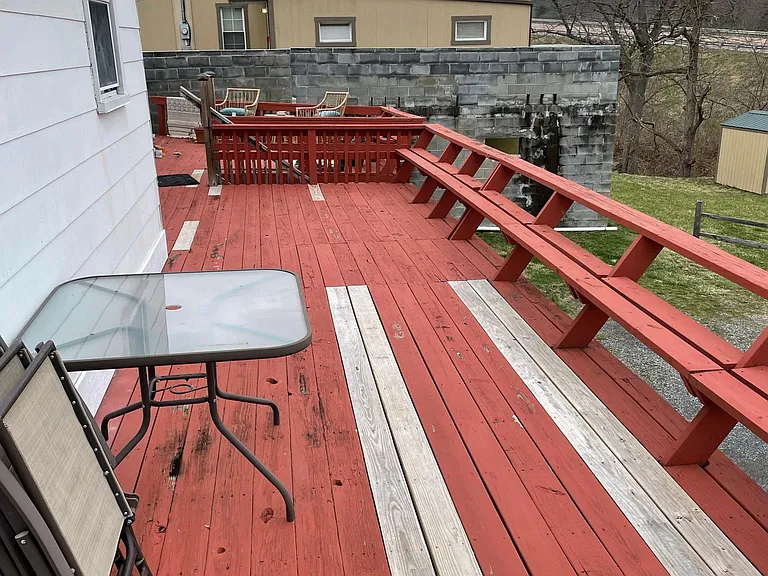 Rear Deck