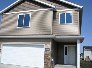 5821 58th Ave S, Fargo, ND