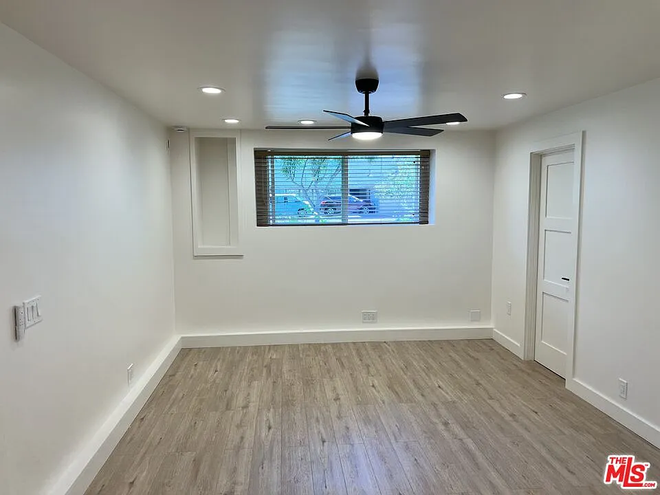 Studio, 1.0 bath, $1,900 — Photo 3