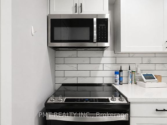 5th image of 109 Nassau St