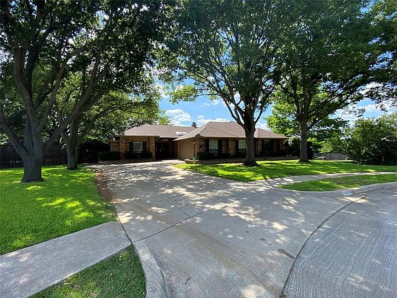 2nd image of 2104 Tiburon Dr