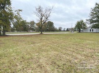 1046 Us Highway 31, Atmore, AL 36502