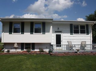 406 Ridgewood Dr, Kokomo, IN 46901