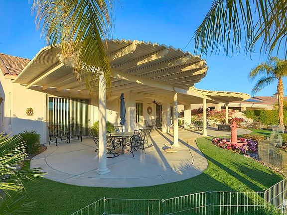 3rd image of 80629 Camino San Lucas