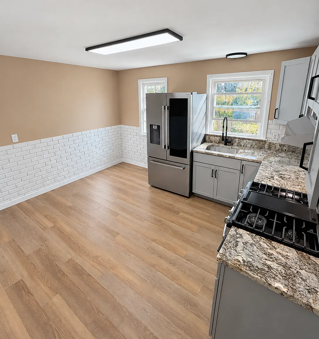 2 bed, 936 sqft, $1,550 — Photo 2
