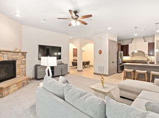 6631 Via Positano APT 403, Irving, TX 75039