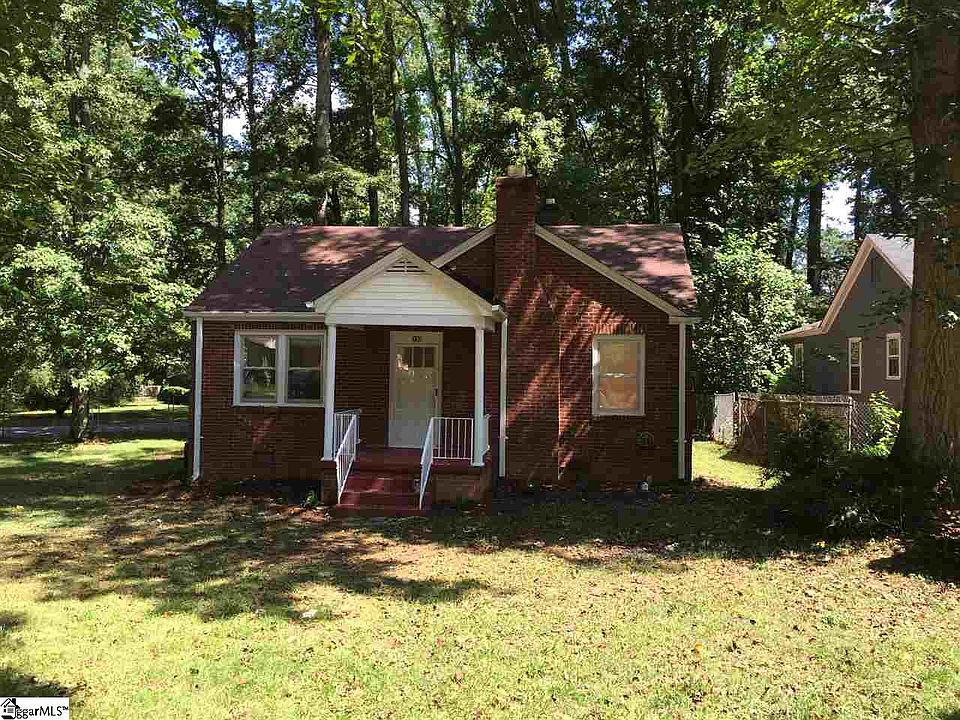 1st image of 230 McMakin Dr
