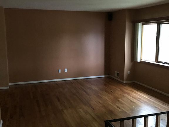 3rd image of 63 Newton Ave