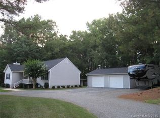 825 Clearview Ct SE, Concord, NC 28025