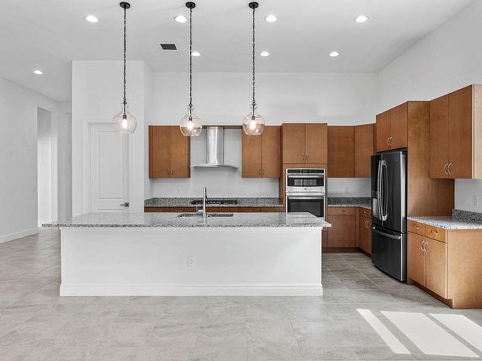 1st image of 13378 Artisan Cir