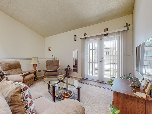 3rd image of 3501 Juan Tabo Blvd NE Unit H6