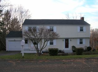 13 Scenic Dr, Portland, CT 06480