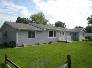 749 Walnut St, Hamilton, IL 62341