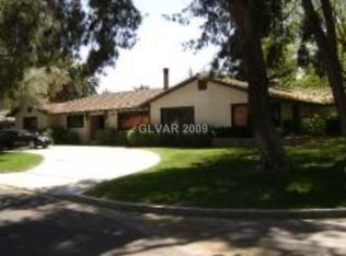 3645 S Rosecrest Cir, Las Vegas, NV 89121