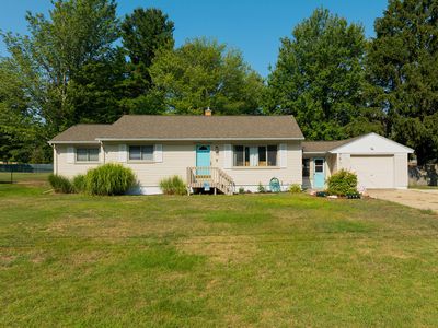 5141 Davis Rd, Norton Shores, MI, 49441