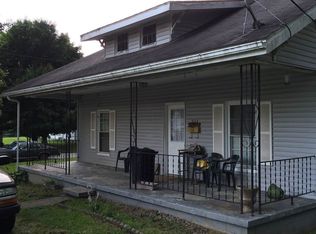 523 SE 2nd St, Paoli, IN 47454