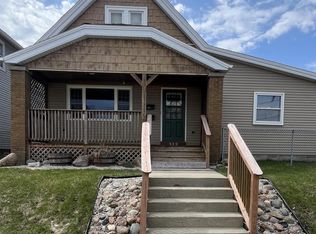 919 Manitoba Ave, South Milwaukee, WI 53172
