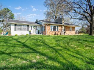 600 Buckley Rd, Saint Louis, MO 63125