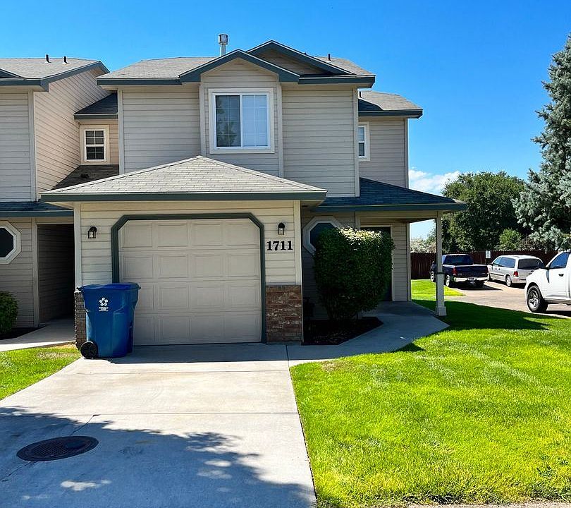 1st image of 1711 S Piney Creek Rd #11412006