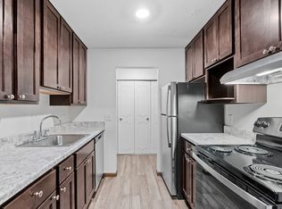 1605 Minnehaha Apartments, Saint Paul, MN 55104