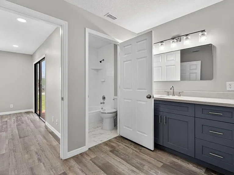 6119 Mullin St — Photo 19