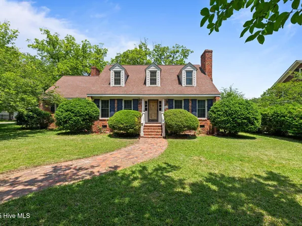 1510 Lucerne Way, New Bern, NC 28560