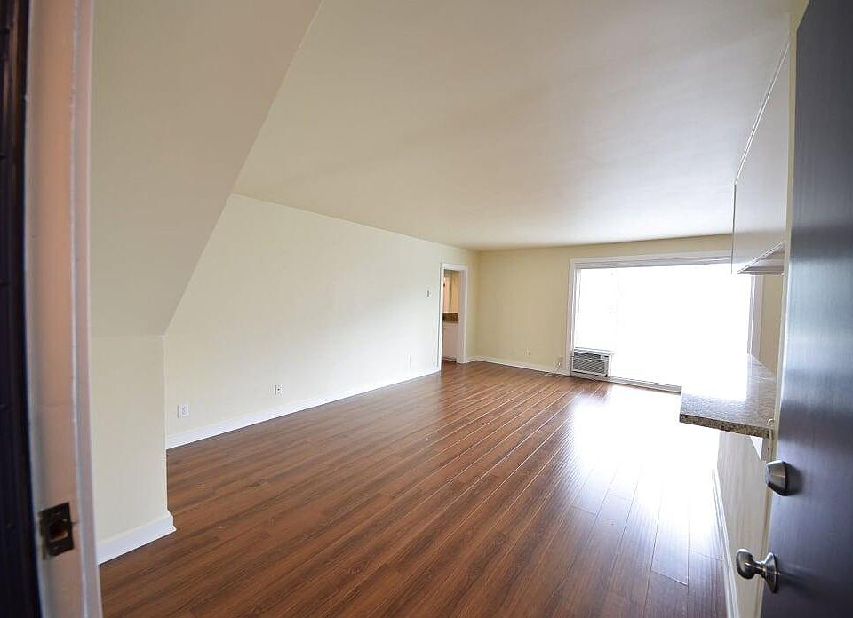 1st image of 5805 W 8th St #114