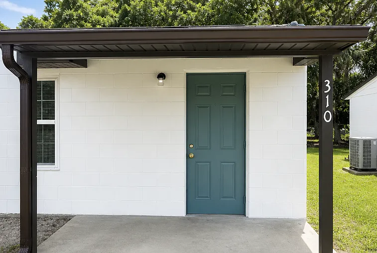 310 E Jackson Ave #310