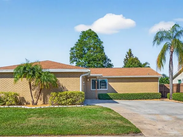 11983 106th Ct, Seminole, FL 33778